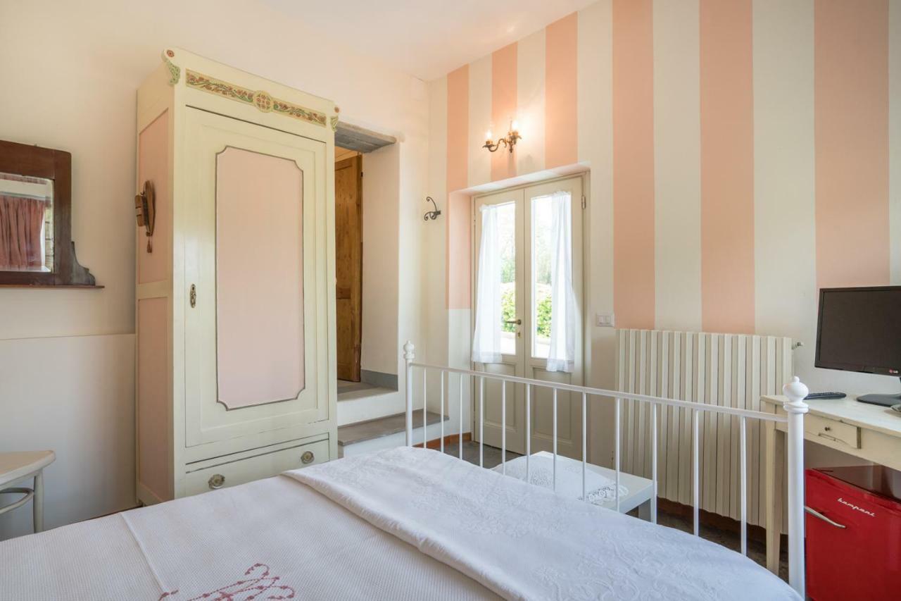 B&B Rosso Baccara Montevettolini Exterior foto