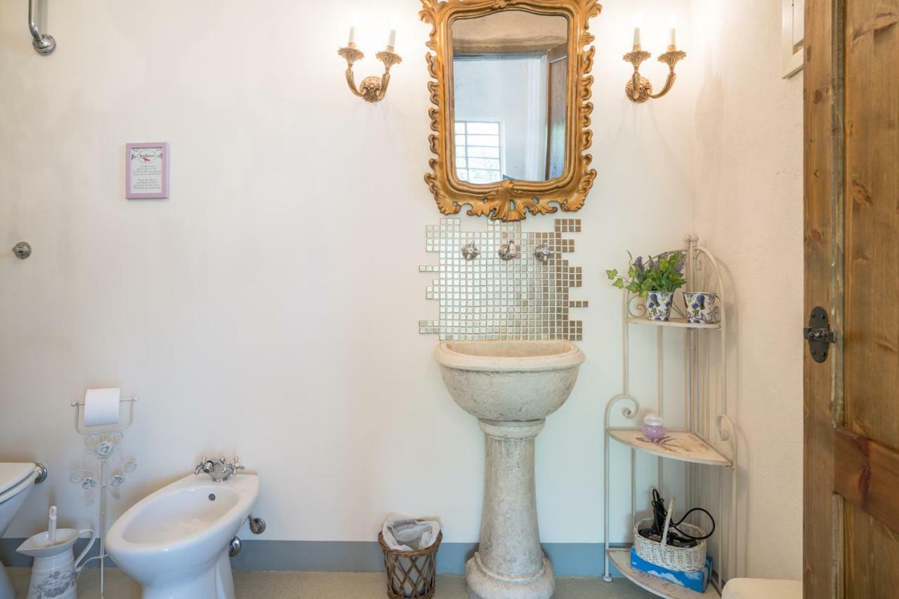B&B Rosso Baccara Montevettolini Exterior foto